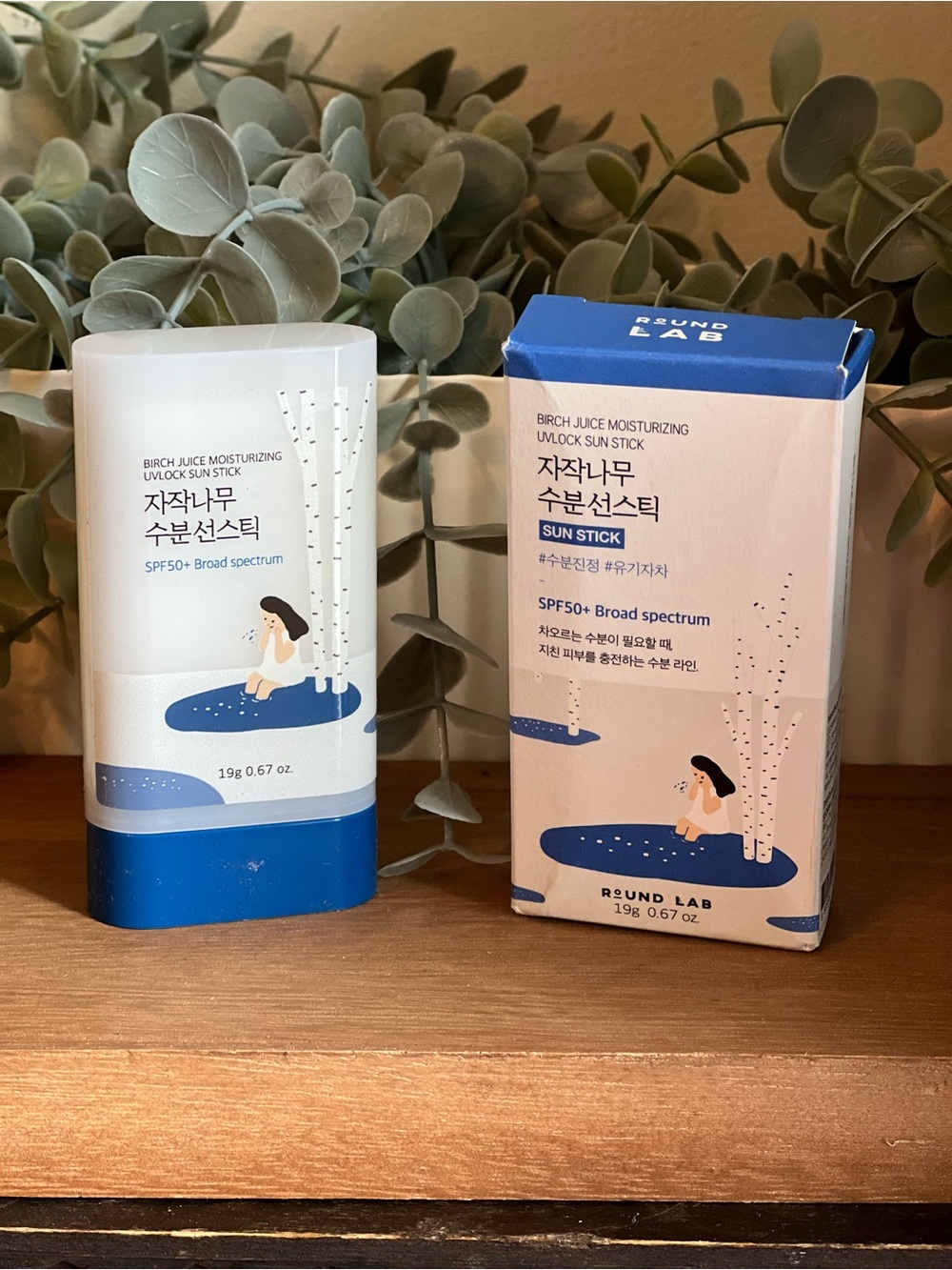 Round Lab Birch Juice Moisturizing Sun Stick SPF50+ & Primer